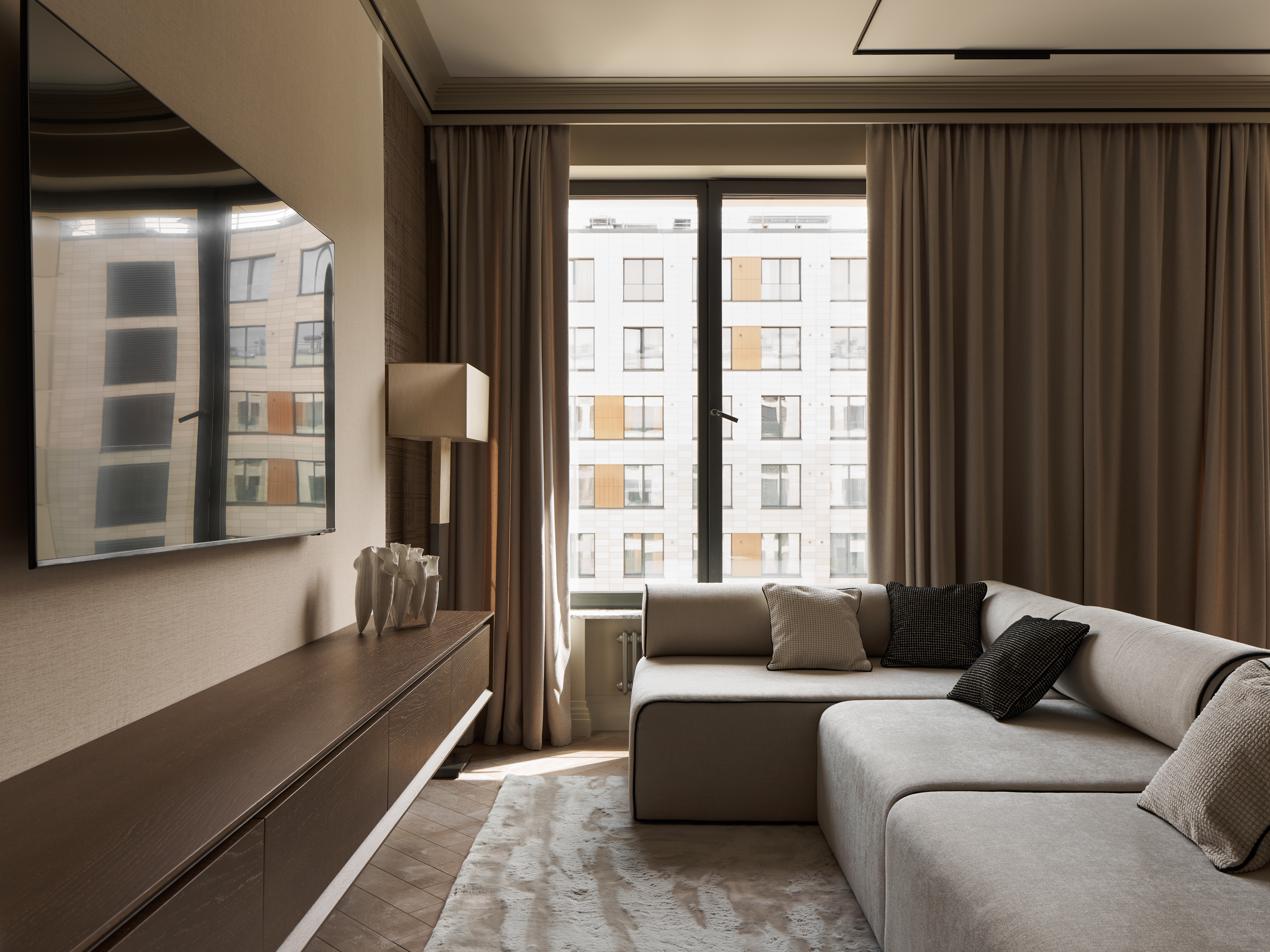 Made-to-measure curtains