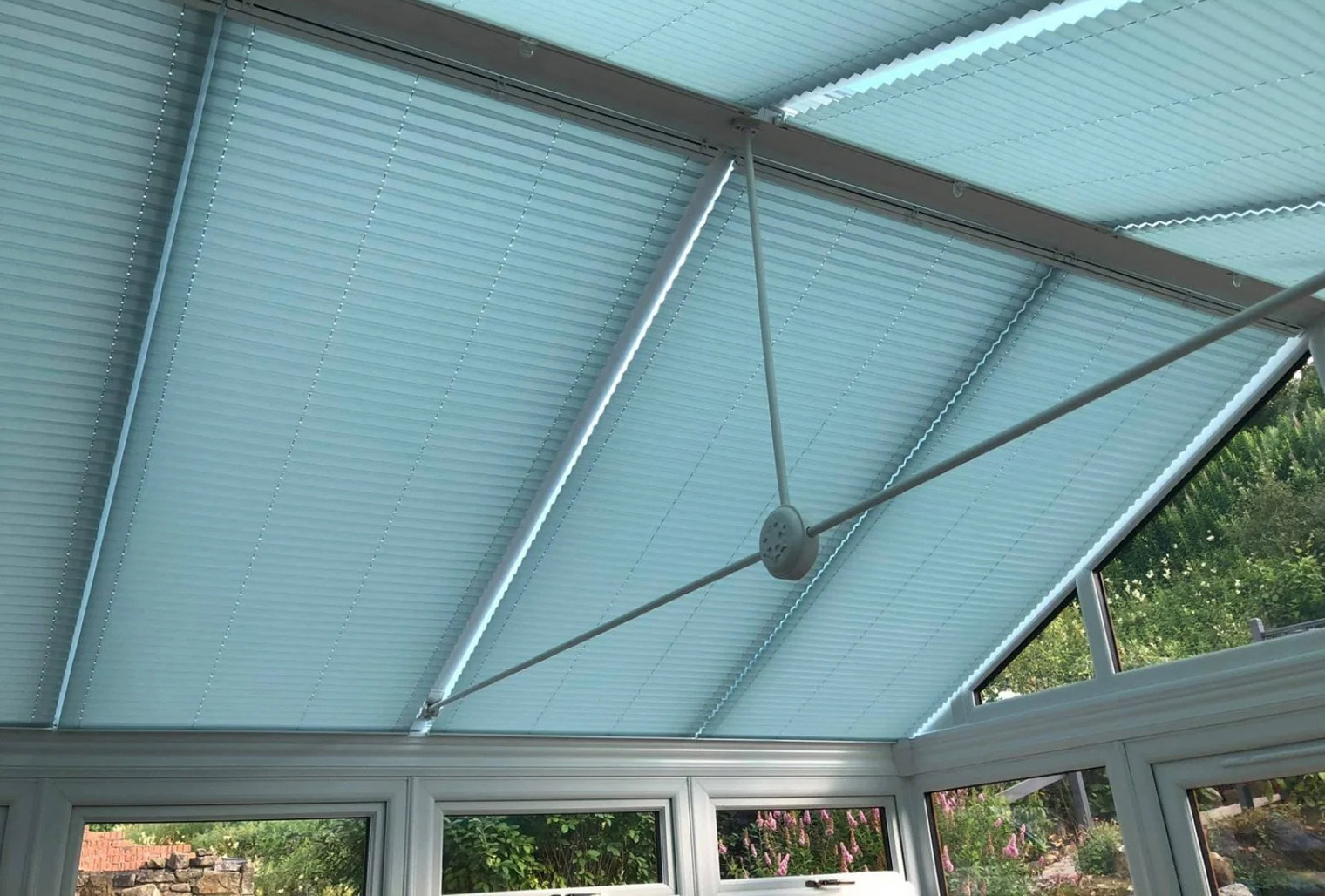 Skylight and rooflight blinds