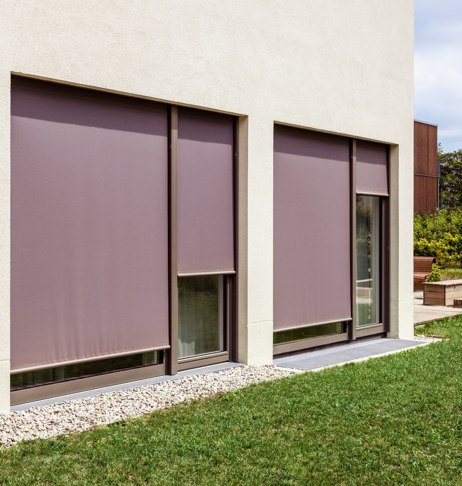 External roller blinds for solar and glare control